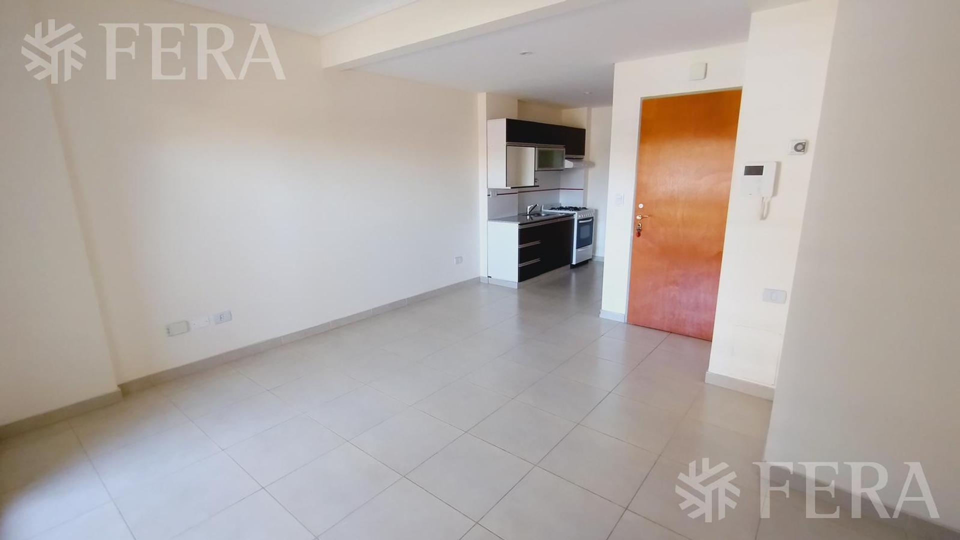 Departamento en Alquiler en Sarandi, $ 420.000