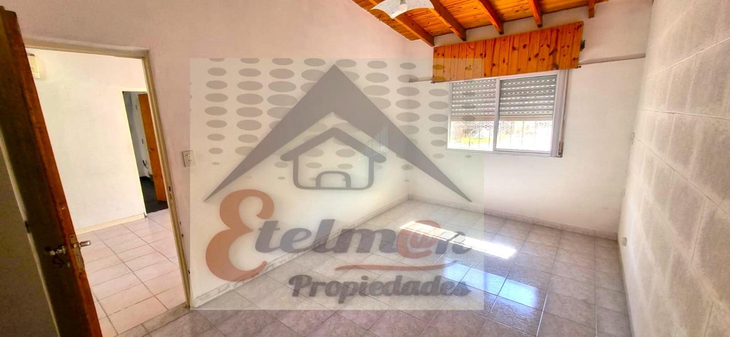 Casa en Alquiler en Paso del Rey, $ 680.000