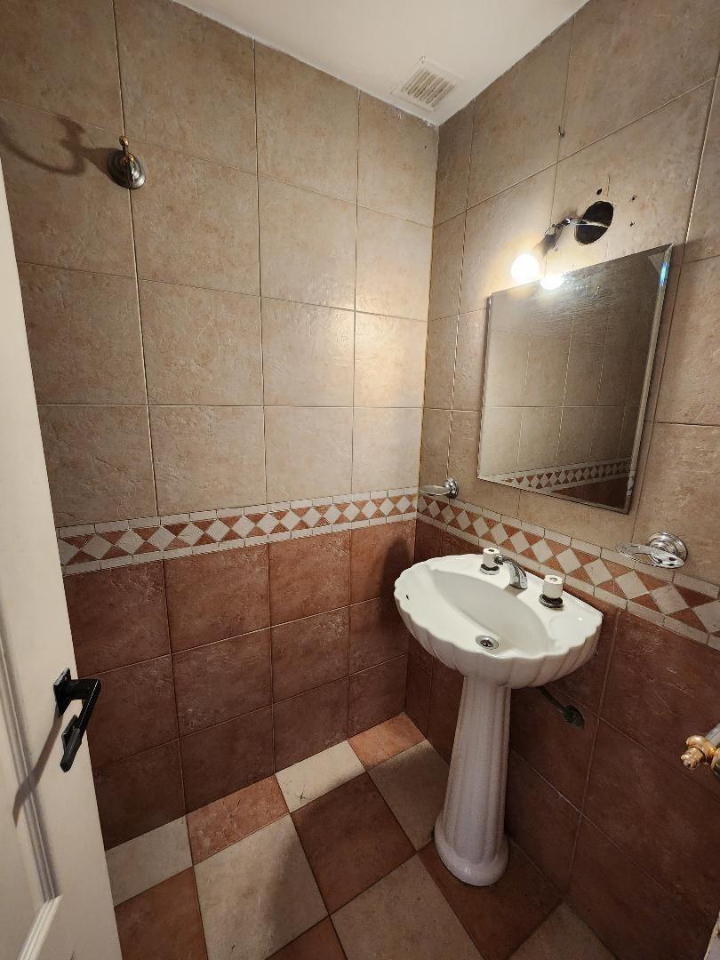 Depto Tipo Casa en Alquiler de 3 dormitorios