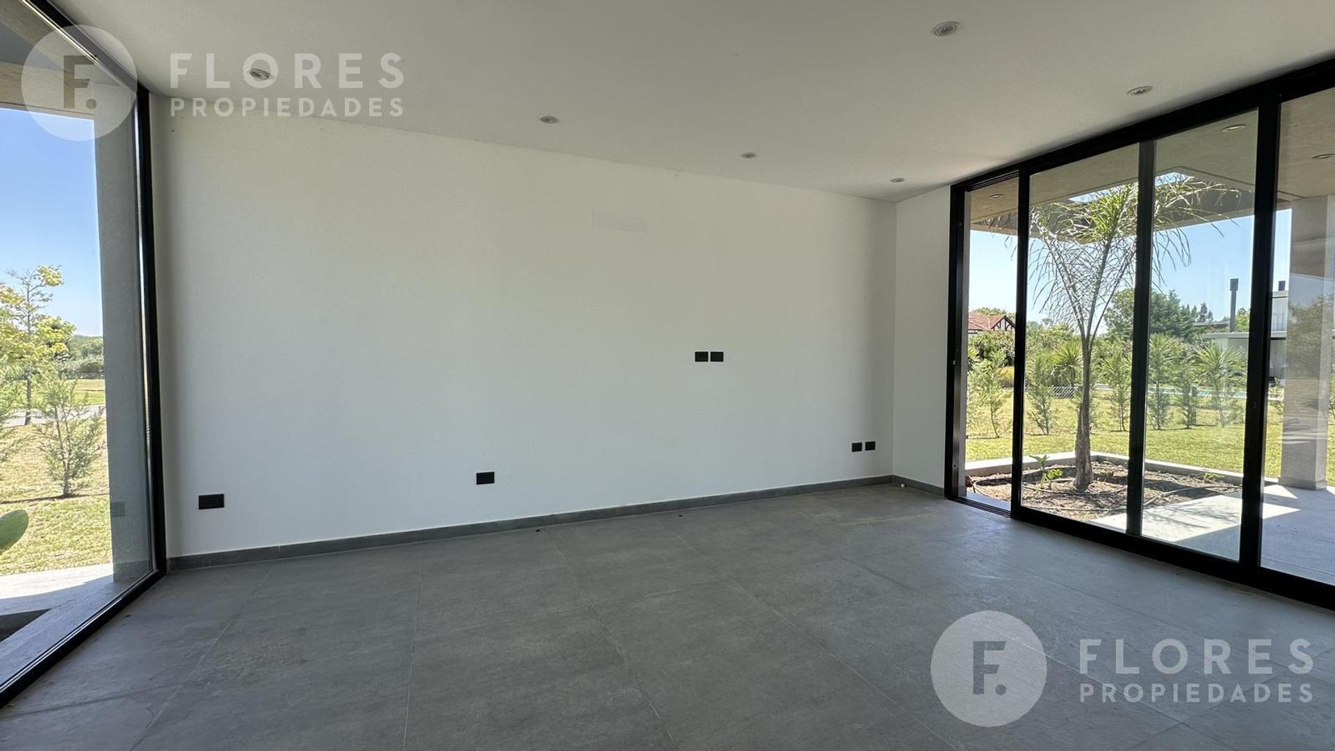 Casa 6 ambientes con 6 baños