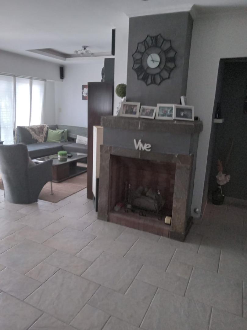 Casa en Venta en El Palomar, USD 199.000