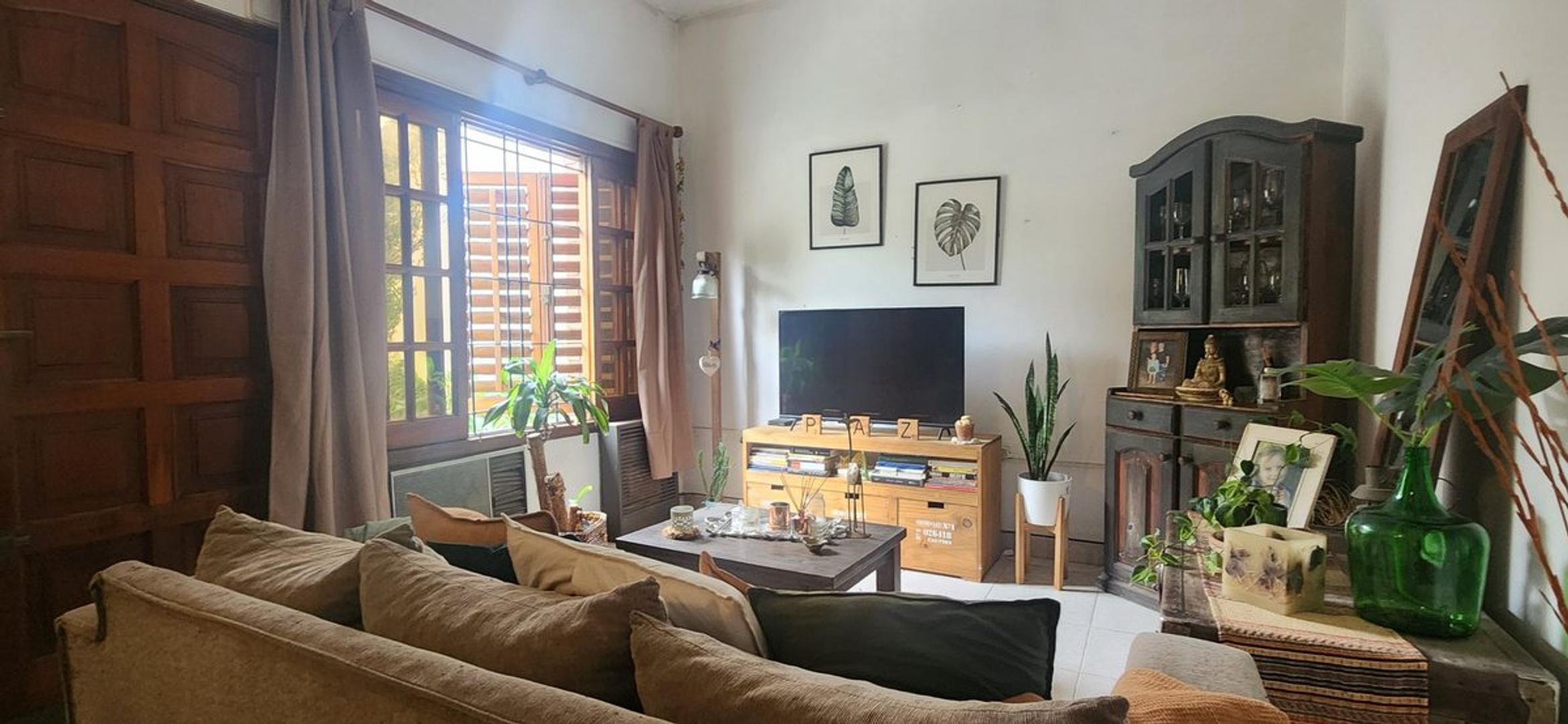 Aristóbulo del Valle 1600