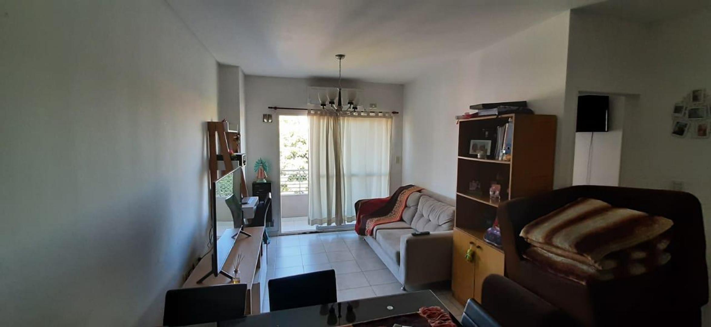 Venta departamento 2 ambientes en Remedios de Escalada