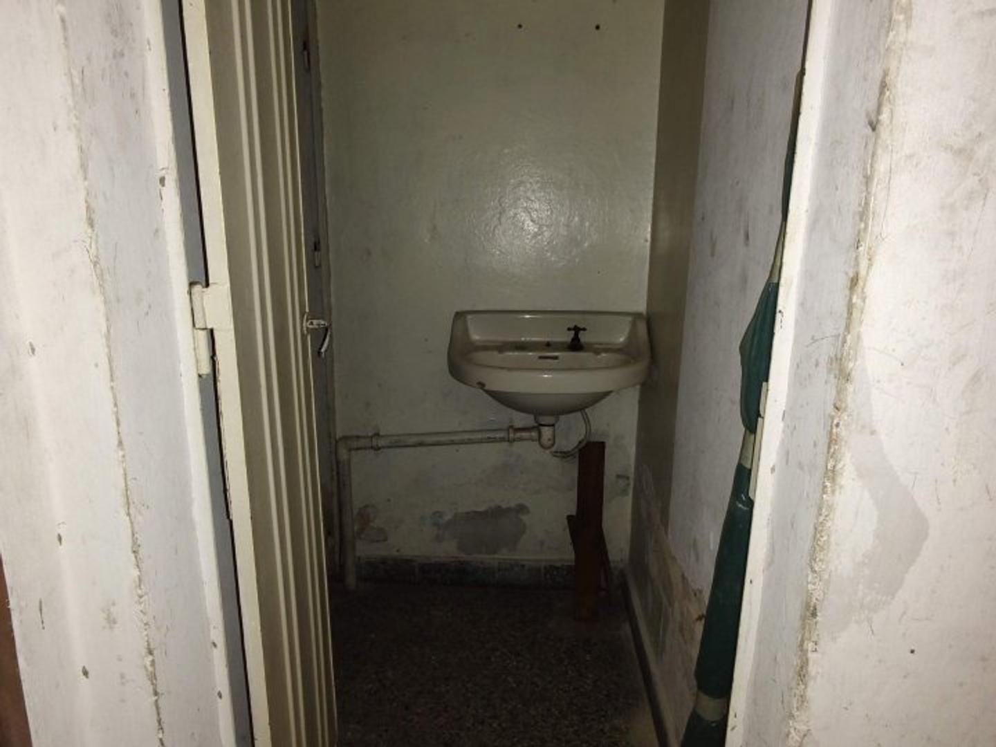 Depto Tipo Casa en Venta en Villa Luzuriaga, USD 85.000