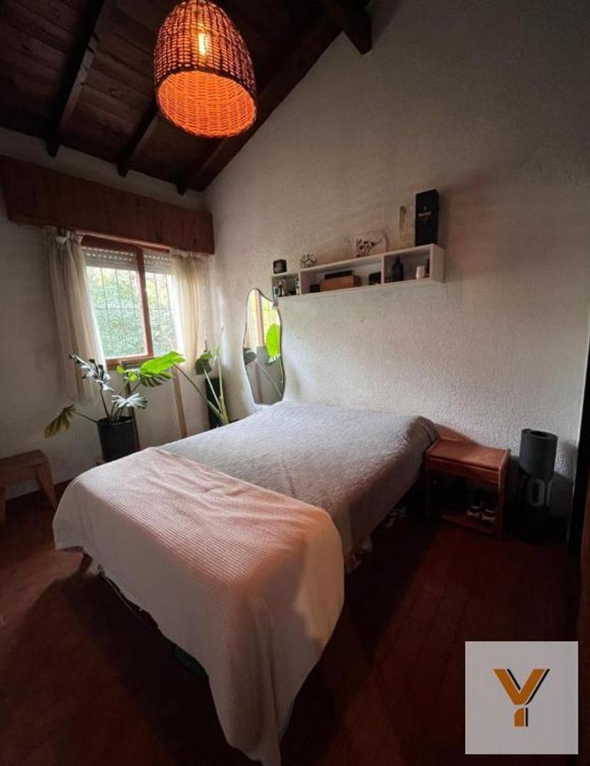 Depto Tipo Casa en Venta con 1 cocheras