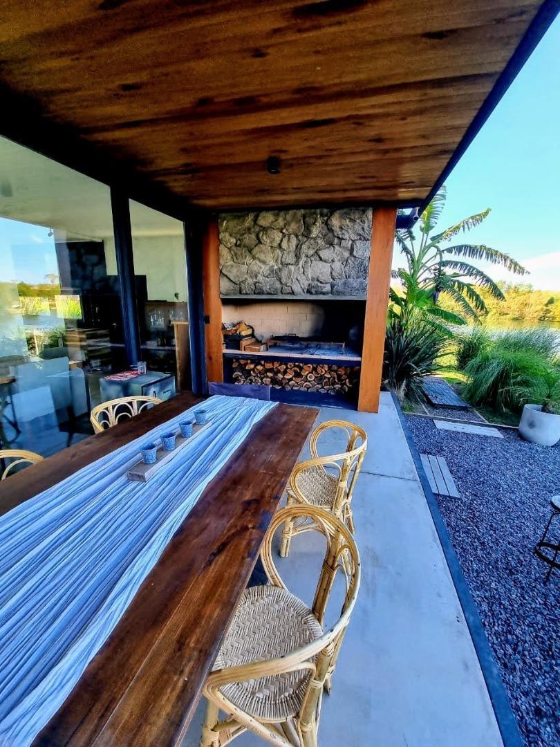 Casa en Venta con 4 cocheras