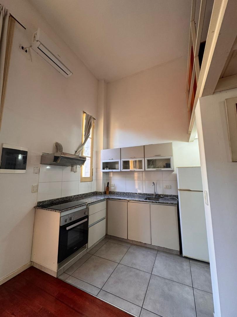 Entre Rios 1900, Piso 1