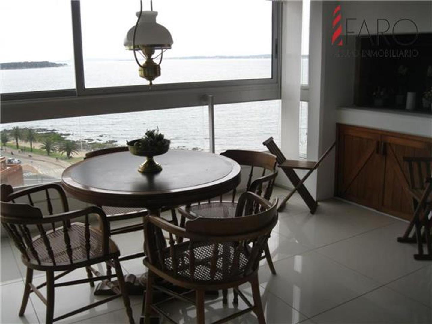 Departamento en Venta en Punta del Este, USD 1.000.000
