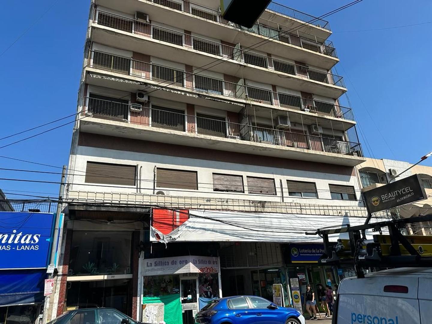 Alquiler Departamento 3 ambientes al frente, Morón centro