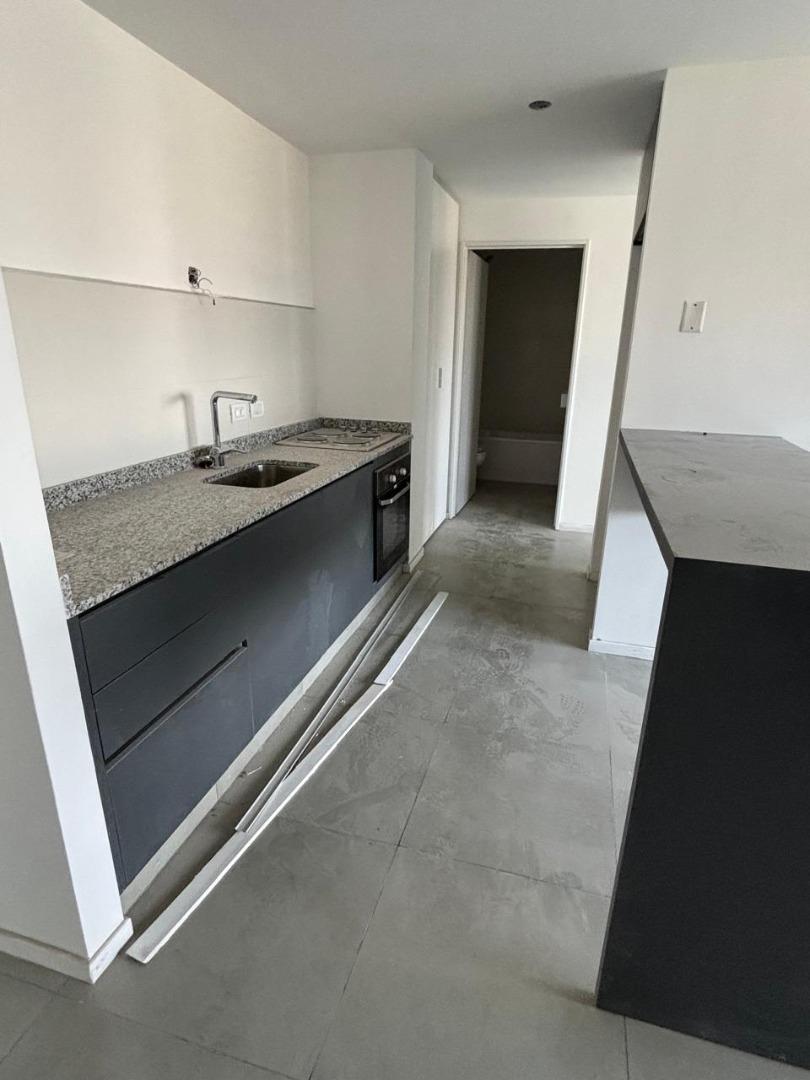 Departamento en Alquiler con 1 cocheras