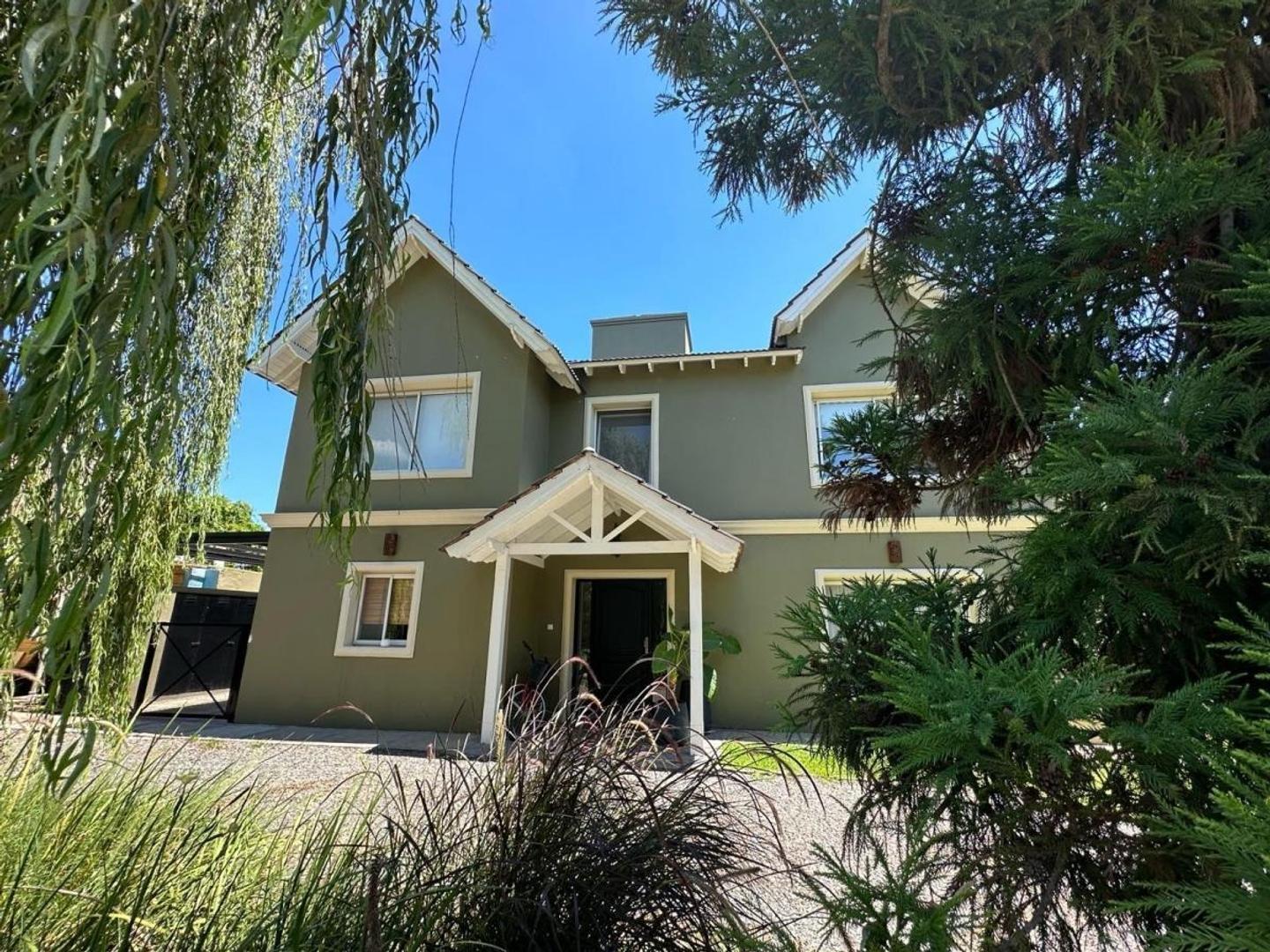 Casa en Venta de 4 dormitorios