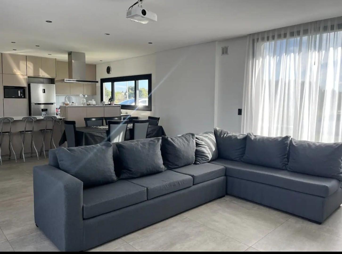 Casa en Alquiler Temporal de 3 dormitorios