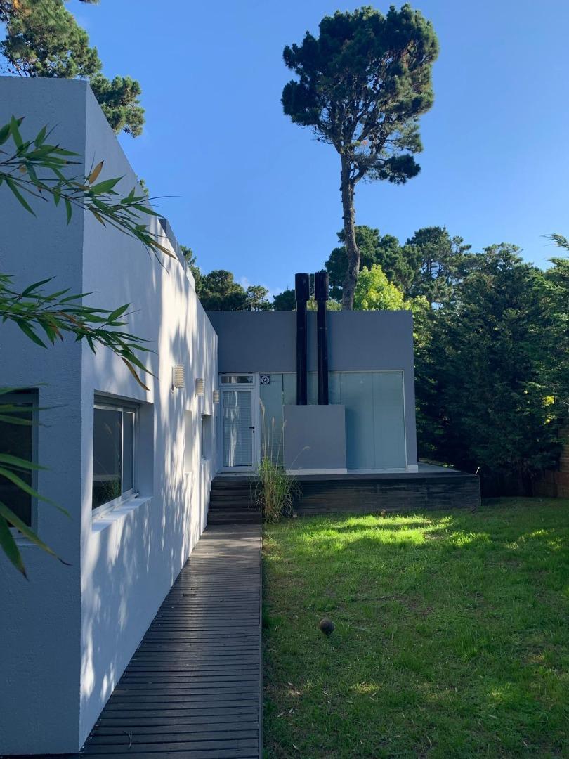 VENTA - CASA COSTA DEL ESTE