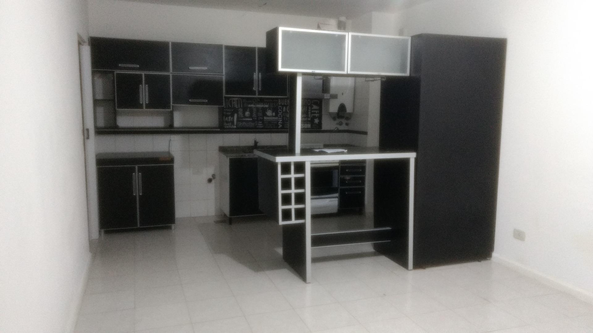 Departamento en Alquiler en Ramos Mejía Sur, $ 820.000