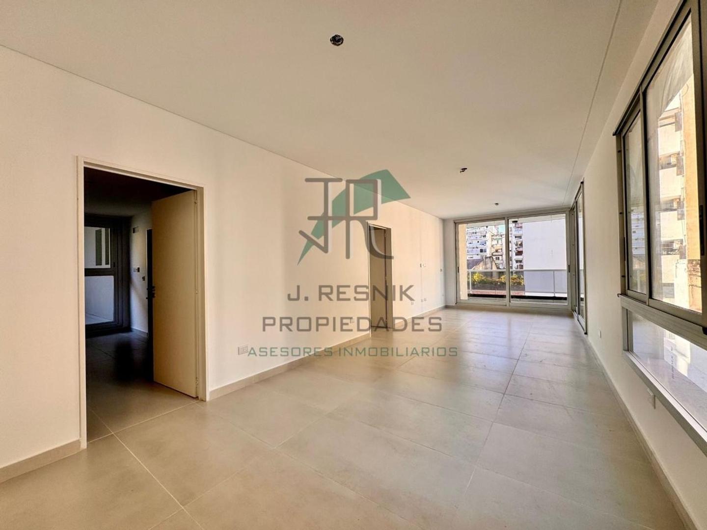 Gurruchaga 2400 , Piso 4