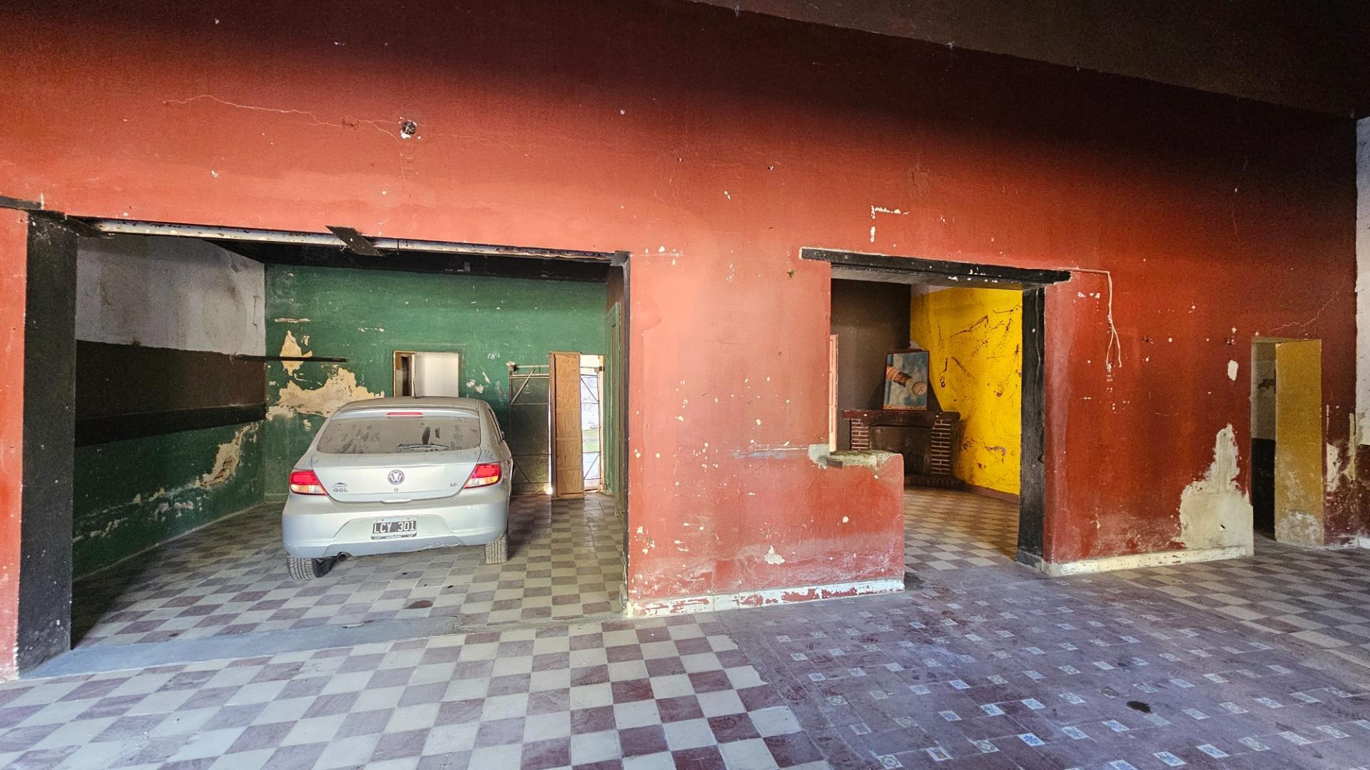 Casa 2 ambientes con 1 baño