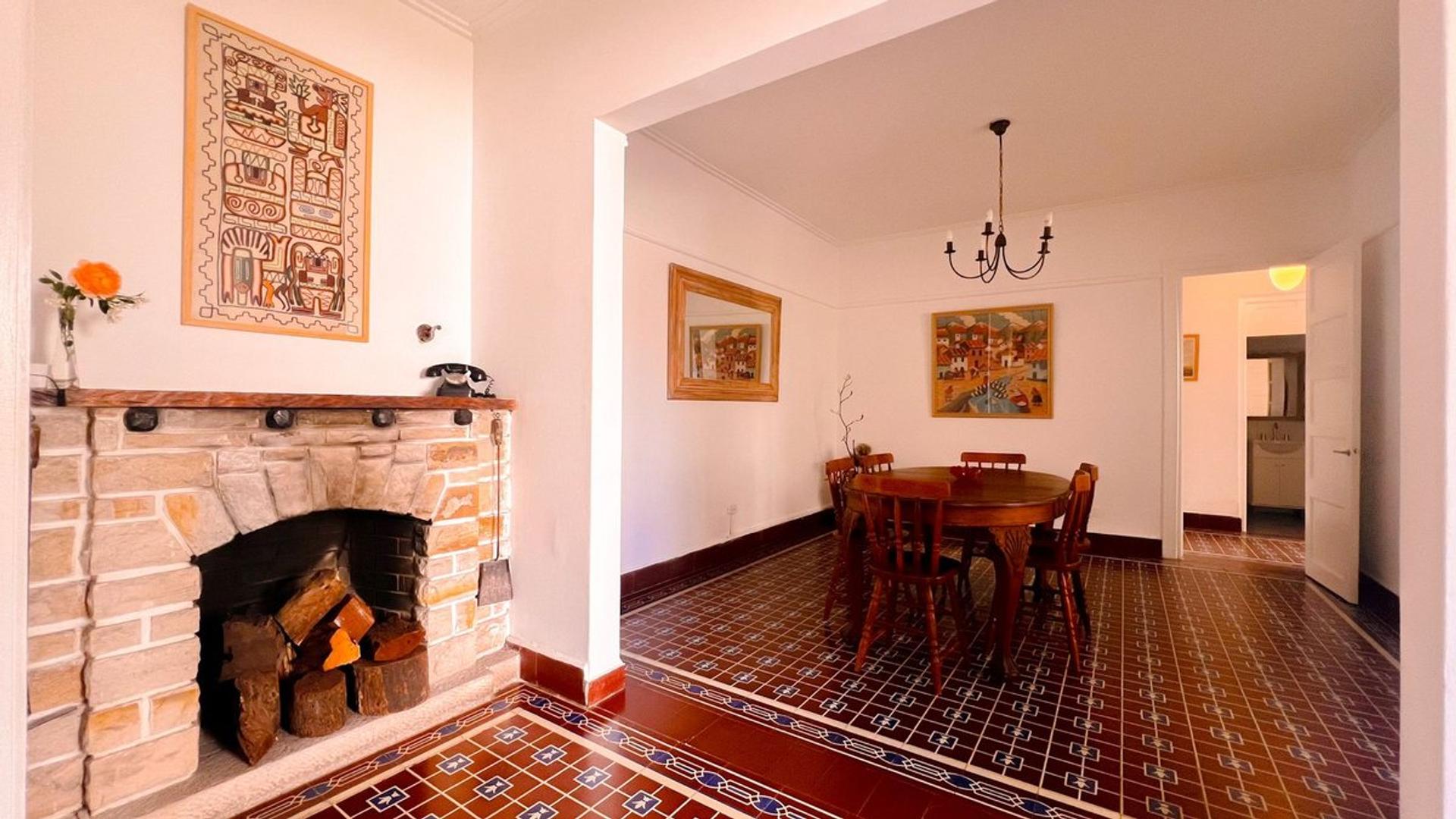 Depto Tipo Casa en Alquiler de 3 ambientes