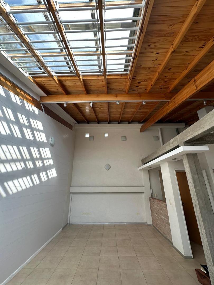 Oficina en Alquiler en Villa Urquiza, $ 990.000