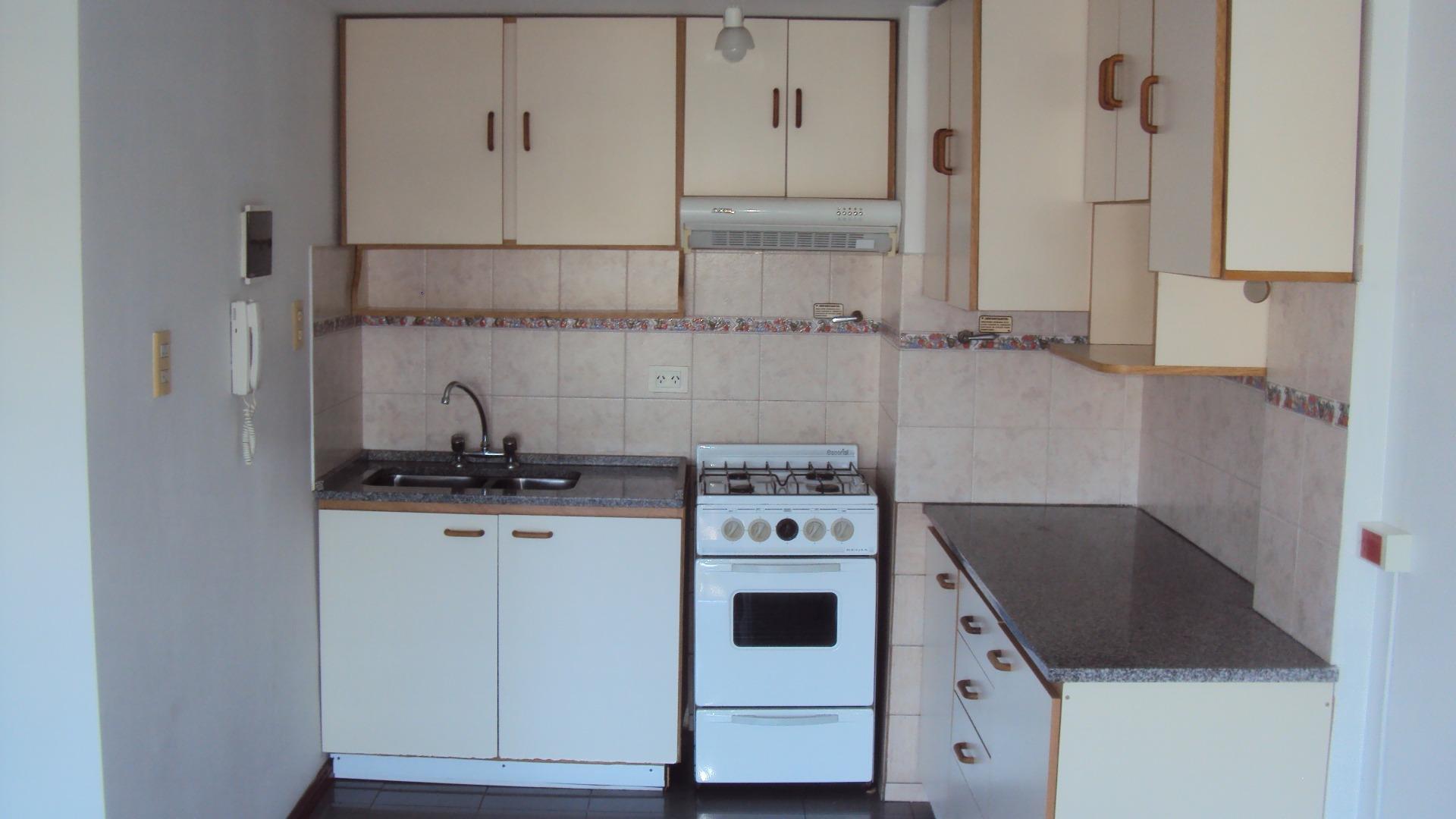 Departamento en Alquiler al Este