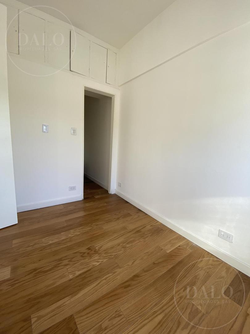 Departamento 5 ambientes con 2 baños