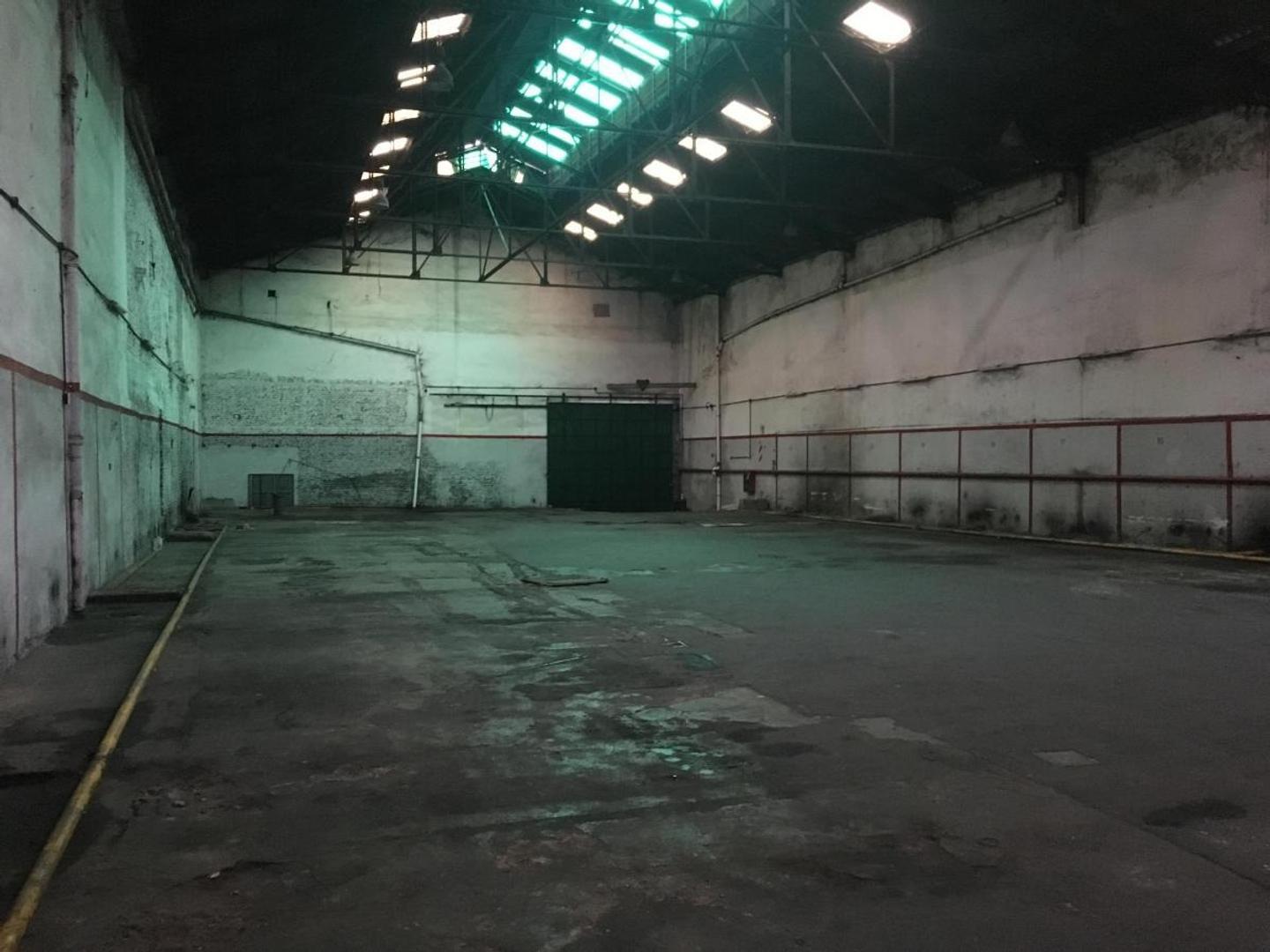 Galpon en Venta en Caballito, USD 2.200.000