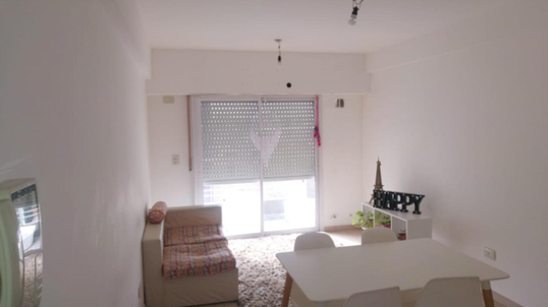 Casa en Venta en Moron, USD 90.000