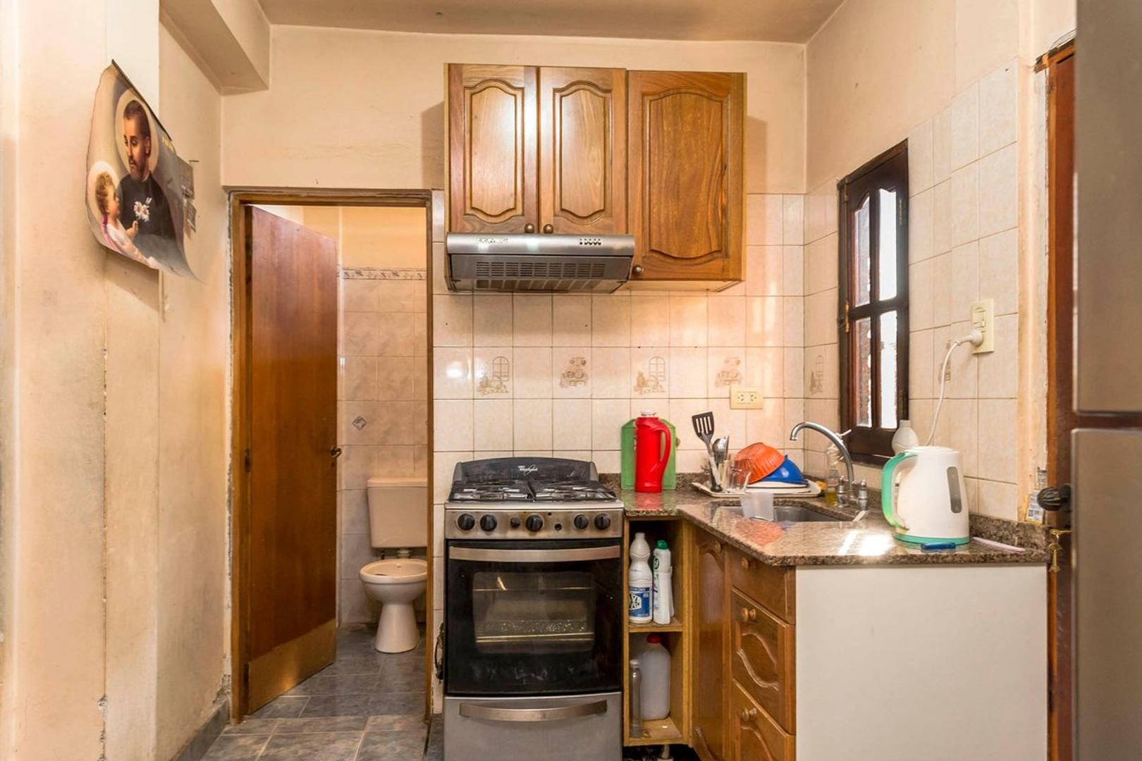 CASA 5 DORMITORIOS VENTA SANTA LUCIA