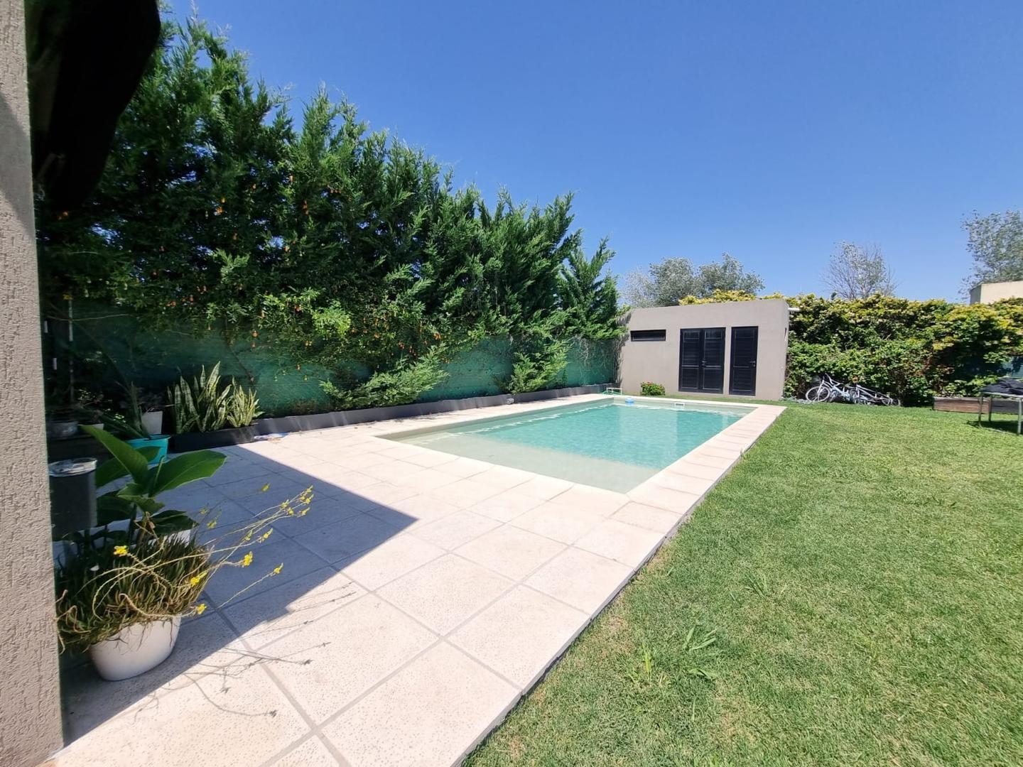 Casa en Alquiler Temporal al Este