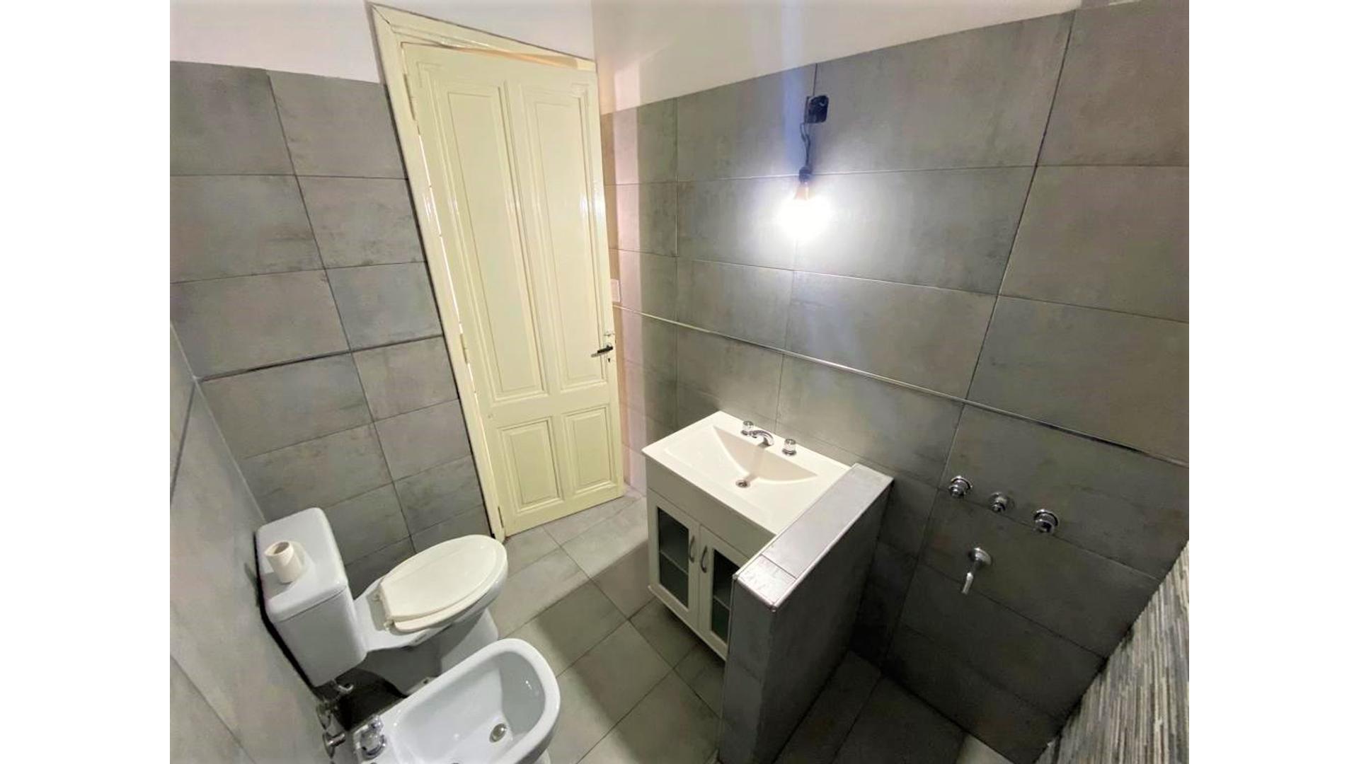 Depto Tipo Casa 3 ambientes con 1 baño
