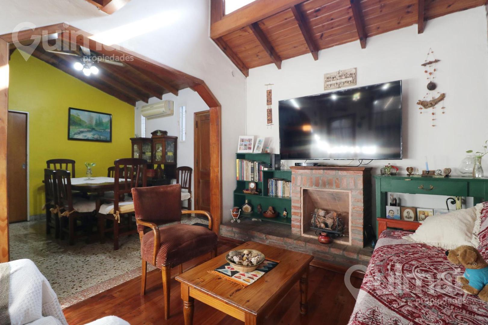 Depto Tipo Casa en Venta de 3 ambientes