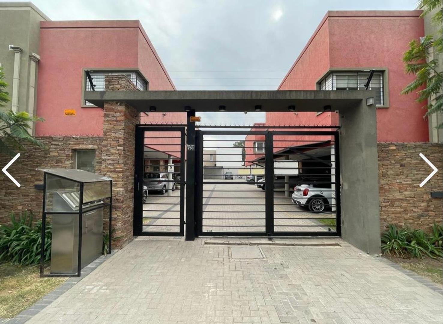 VENTA DEPARTAMENTO 2 AMBIENTES CONDOMINIO