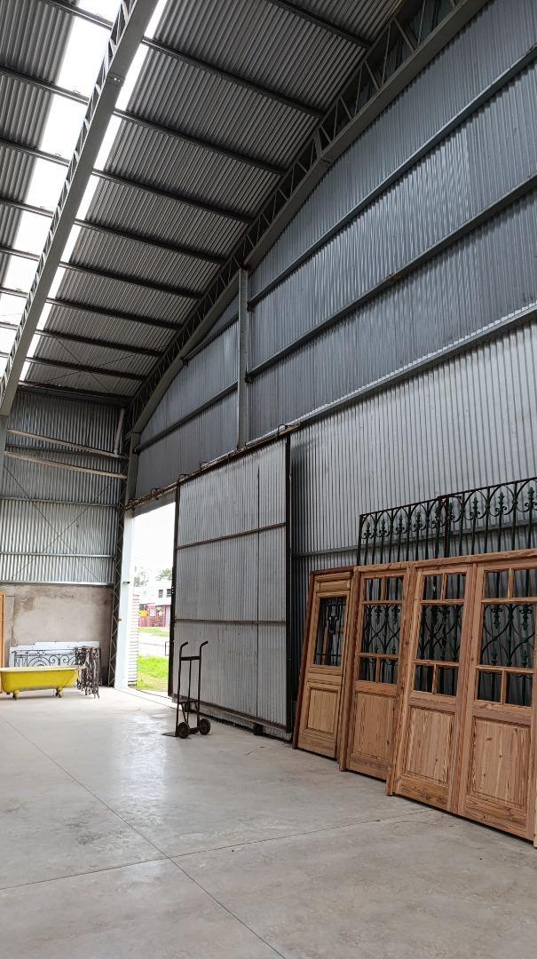 Galpon en Venta en Punta Mogotes, USD 400.000