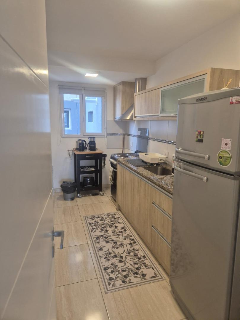 Depto 2 Dorm En Alquiler Italia 470 Cipolletti