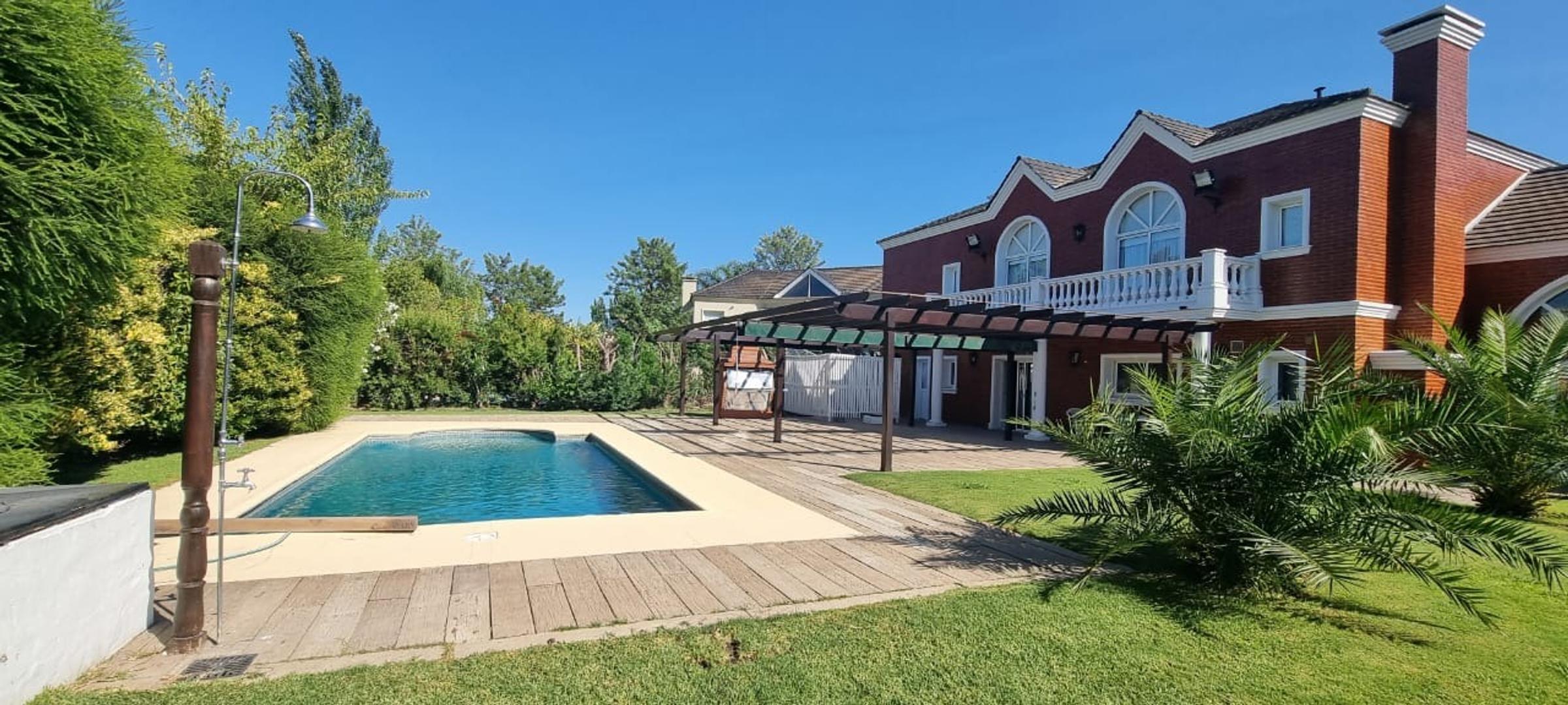 Casa en Venta de 4 dormitorios