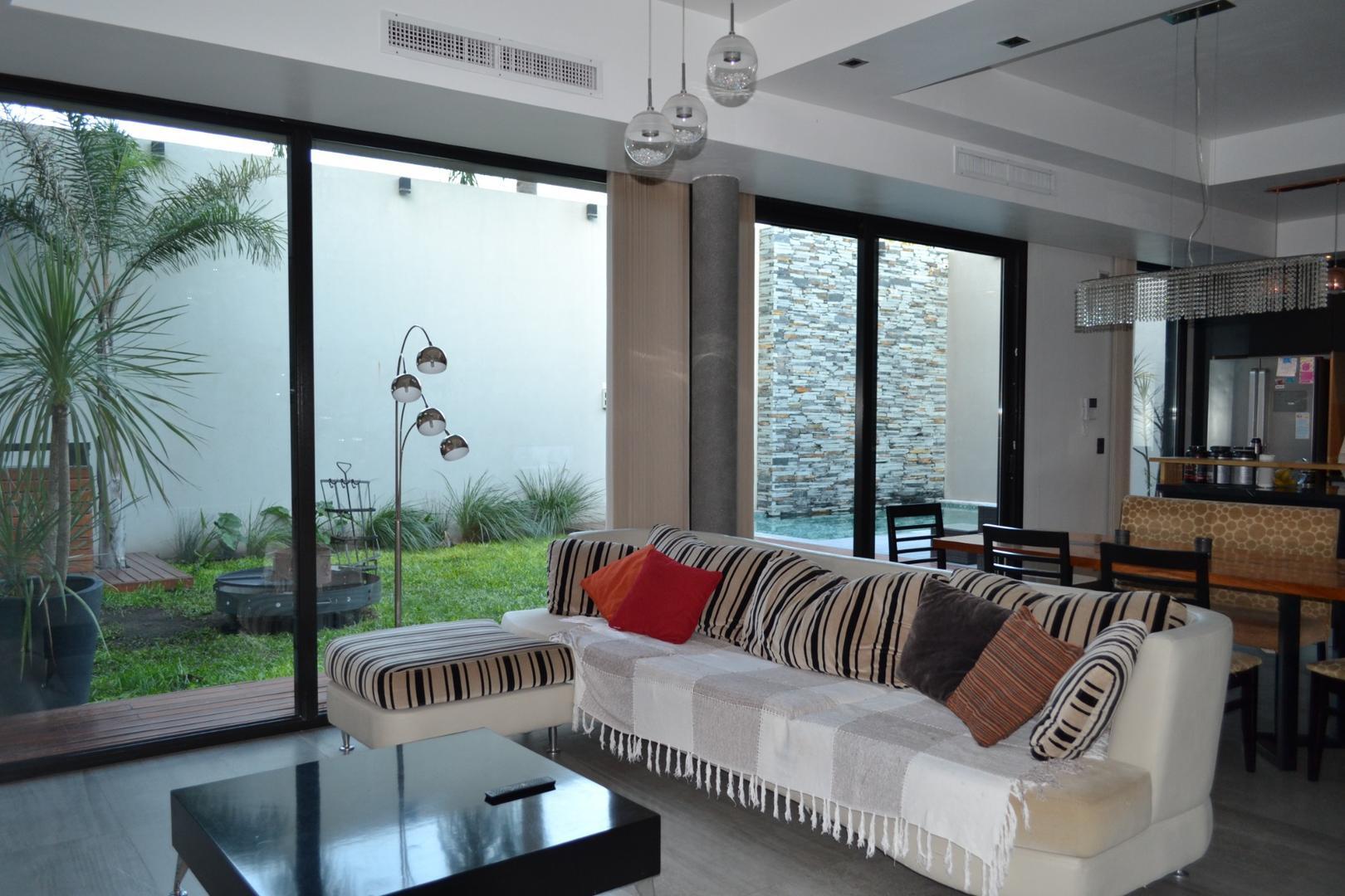 Casa en Venta de 4 dormitorios