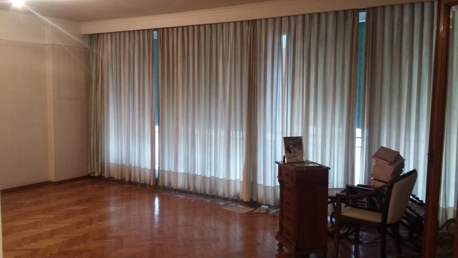 Ctro. Av Colón 400 PISO c/Cochera Excel/esta.Bajas expensas!