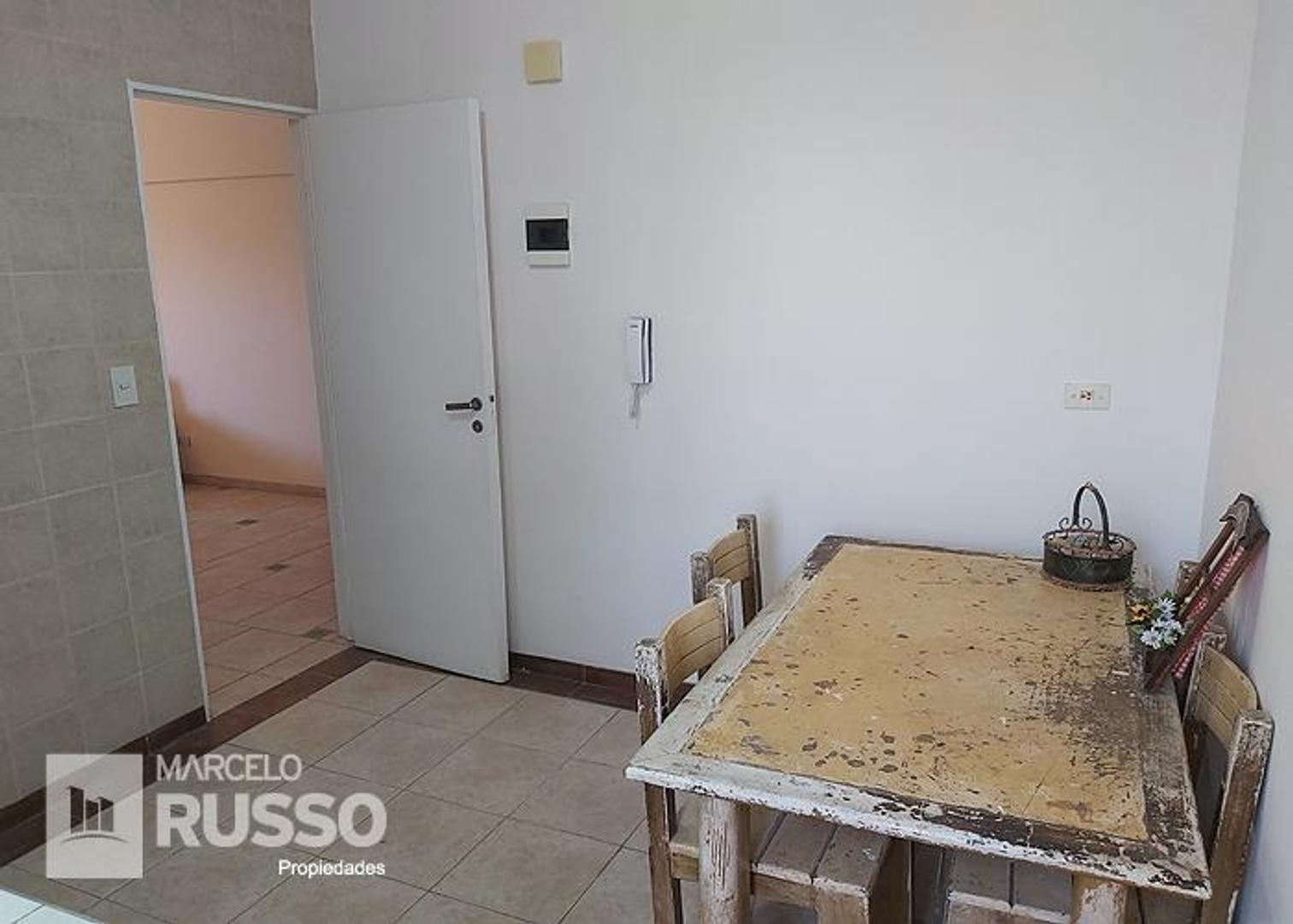 Departamento 4 ambientes con 1 baño