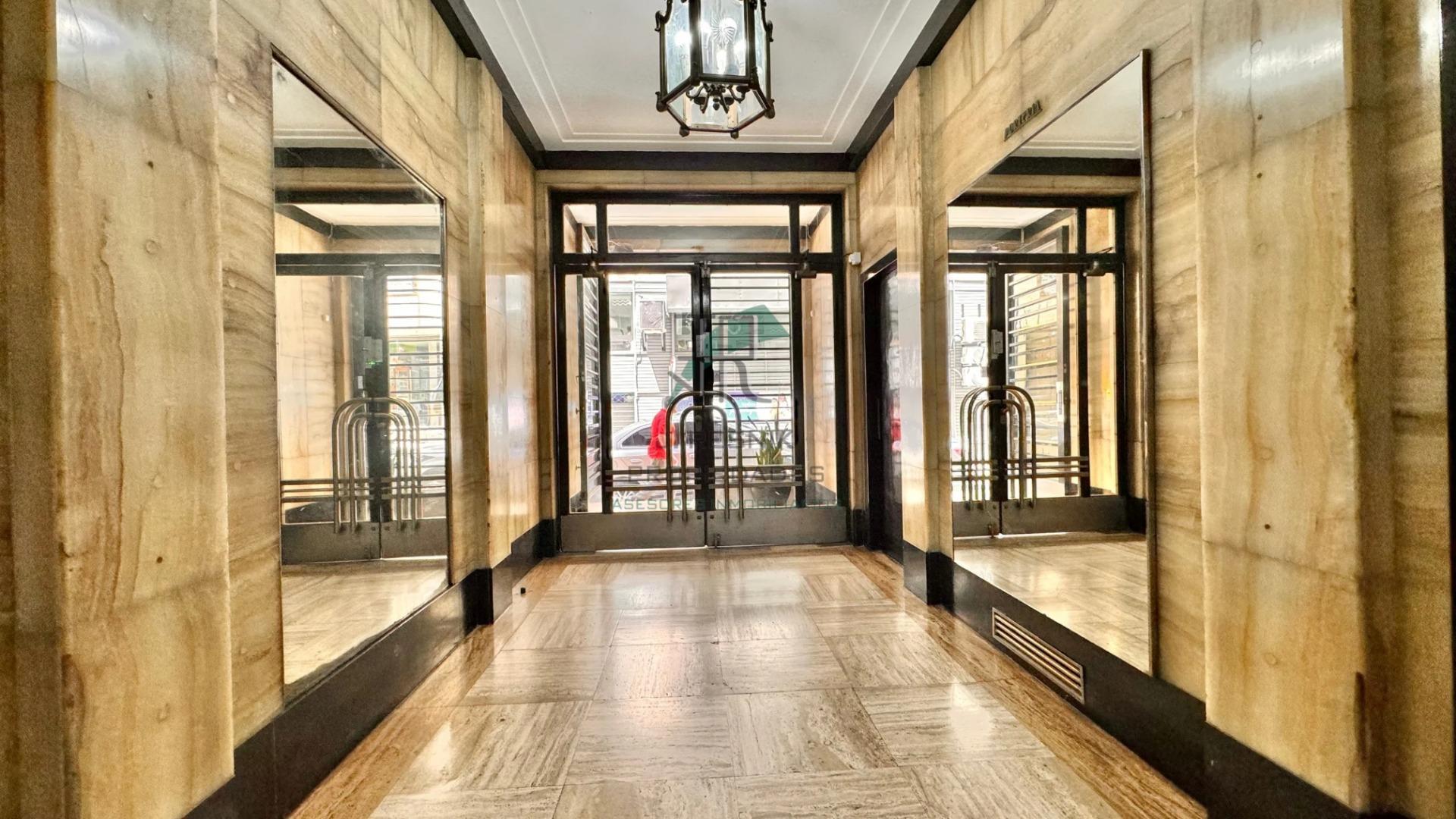 OFICINA / DEPARTAMENTO 4 AMBIENTES LEANDRO N ALEM Y TUCUMAN