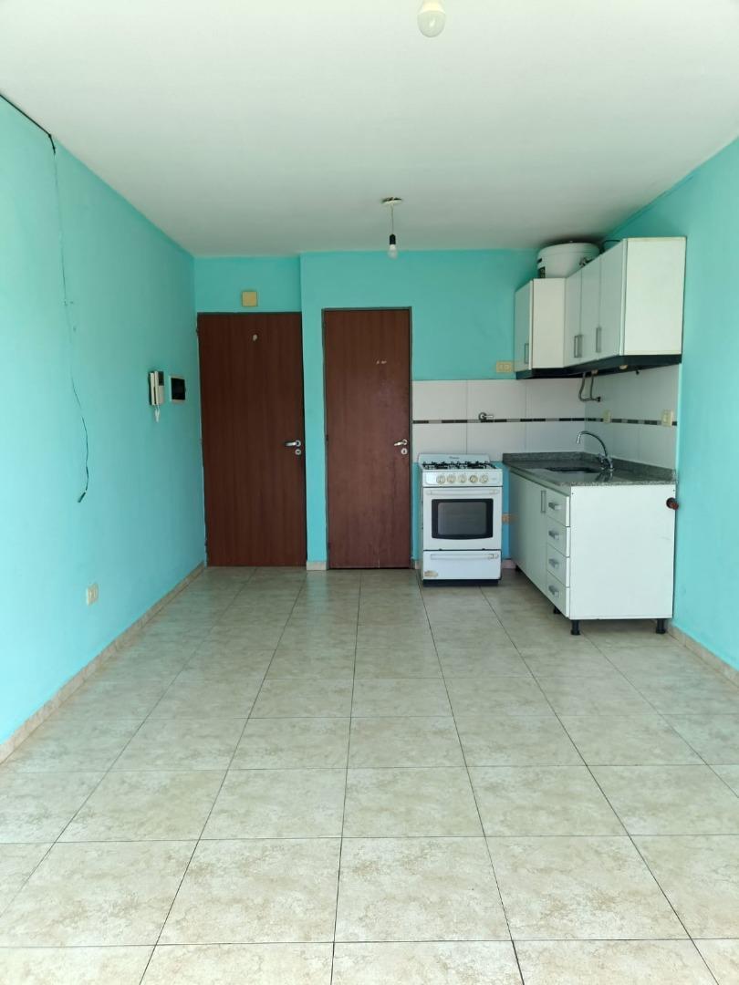 Amalia Vera 1000, Piso 3