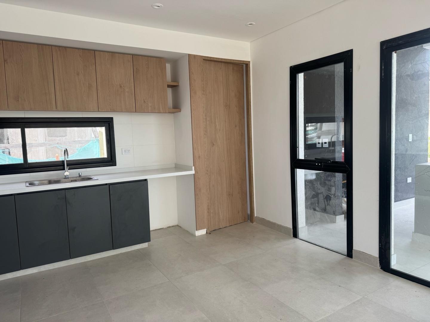 Casa en Venta en Horizontes al Sur, USD 219.000