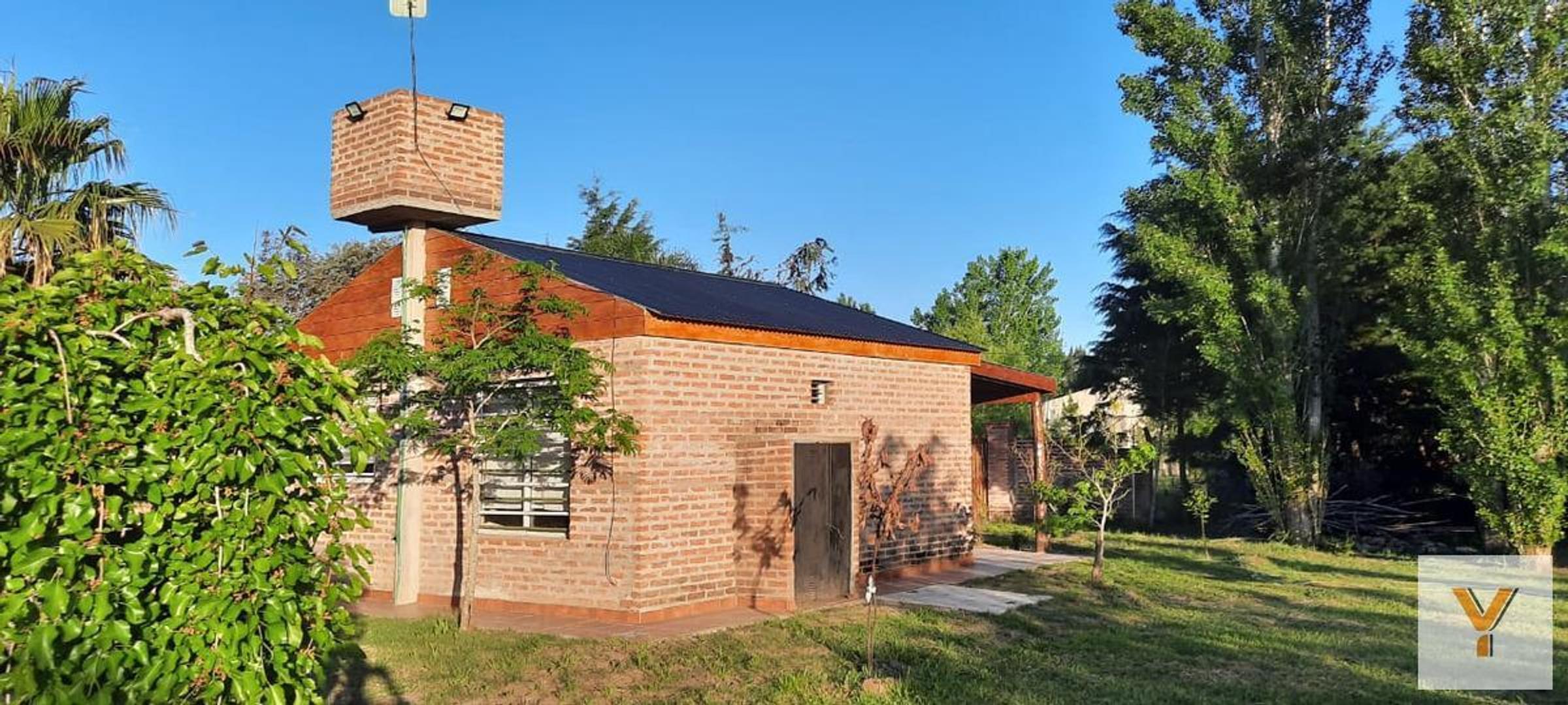 Casa Quinta en venta - 2 Dormitorios 2 Baños - 900Mts2 - San Vicente