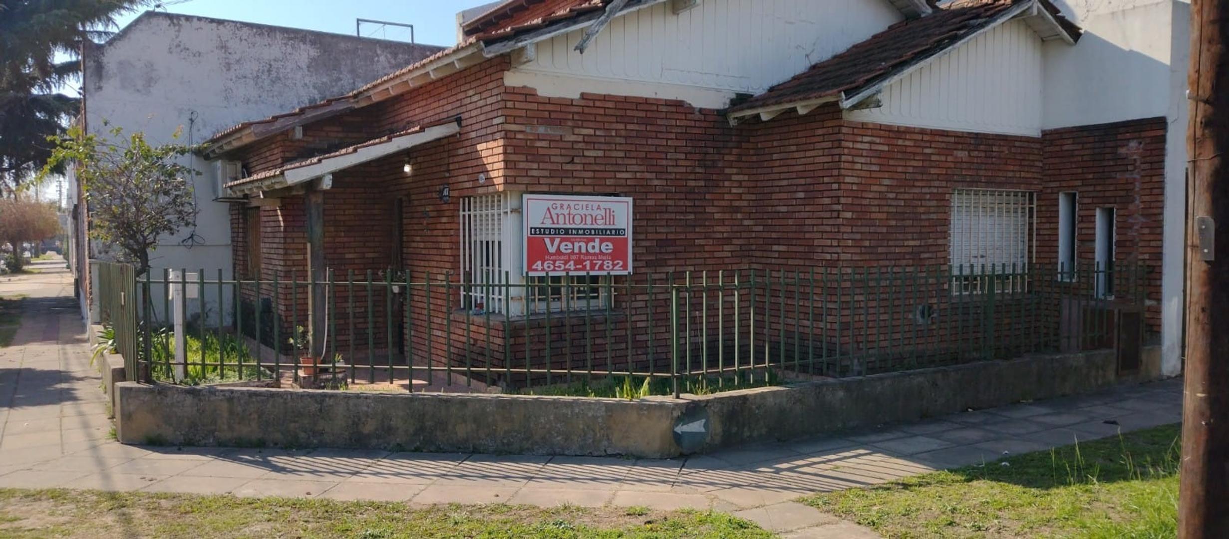 Florencio Varela 1096