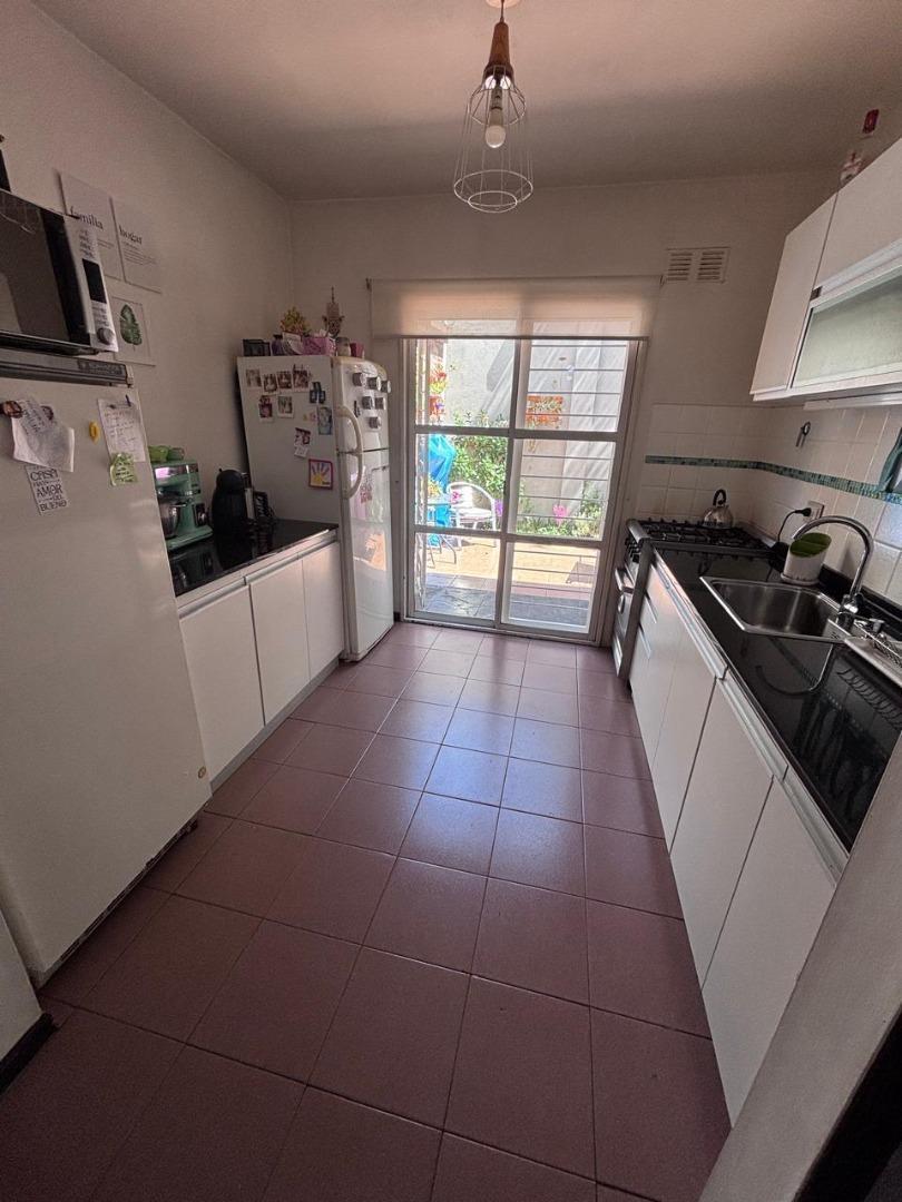 Depto Tipo Casa en Venta con 2 cocheras