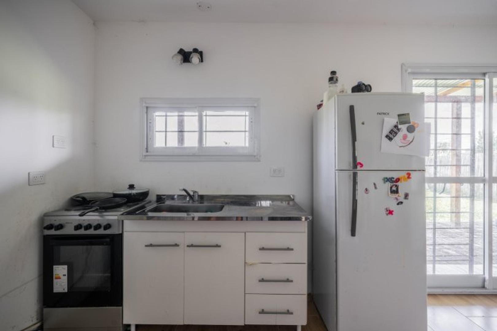 Casa 3 ambientes con 1 baño