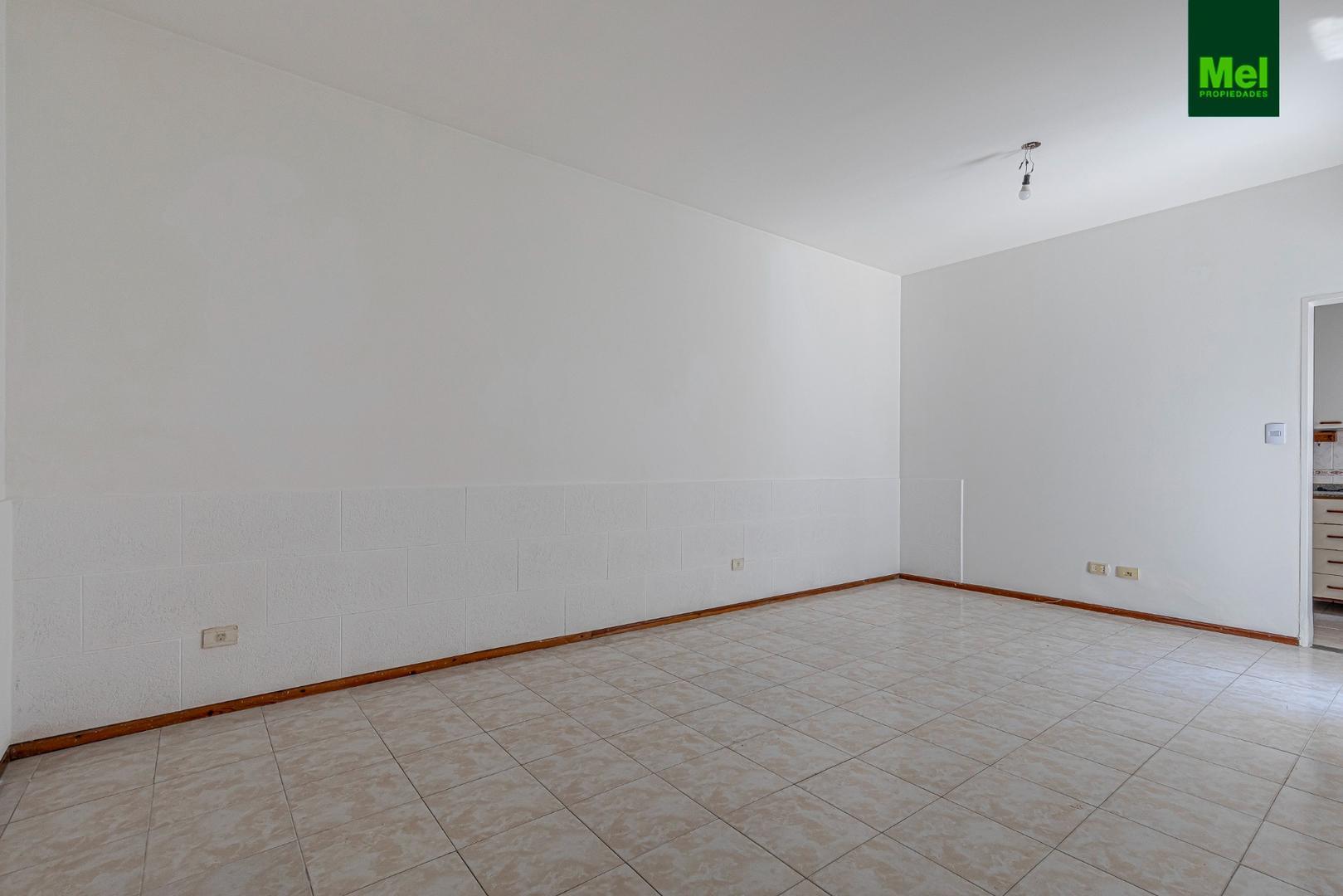 Depto Tipo Casa en Alquiler 27 años