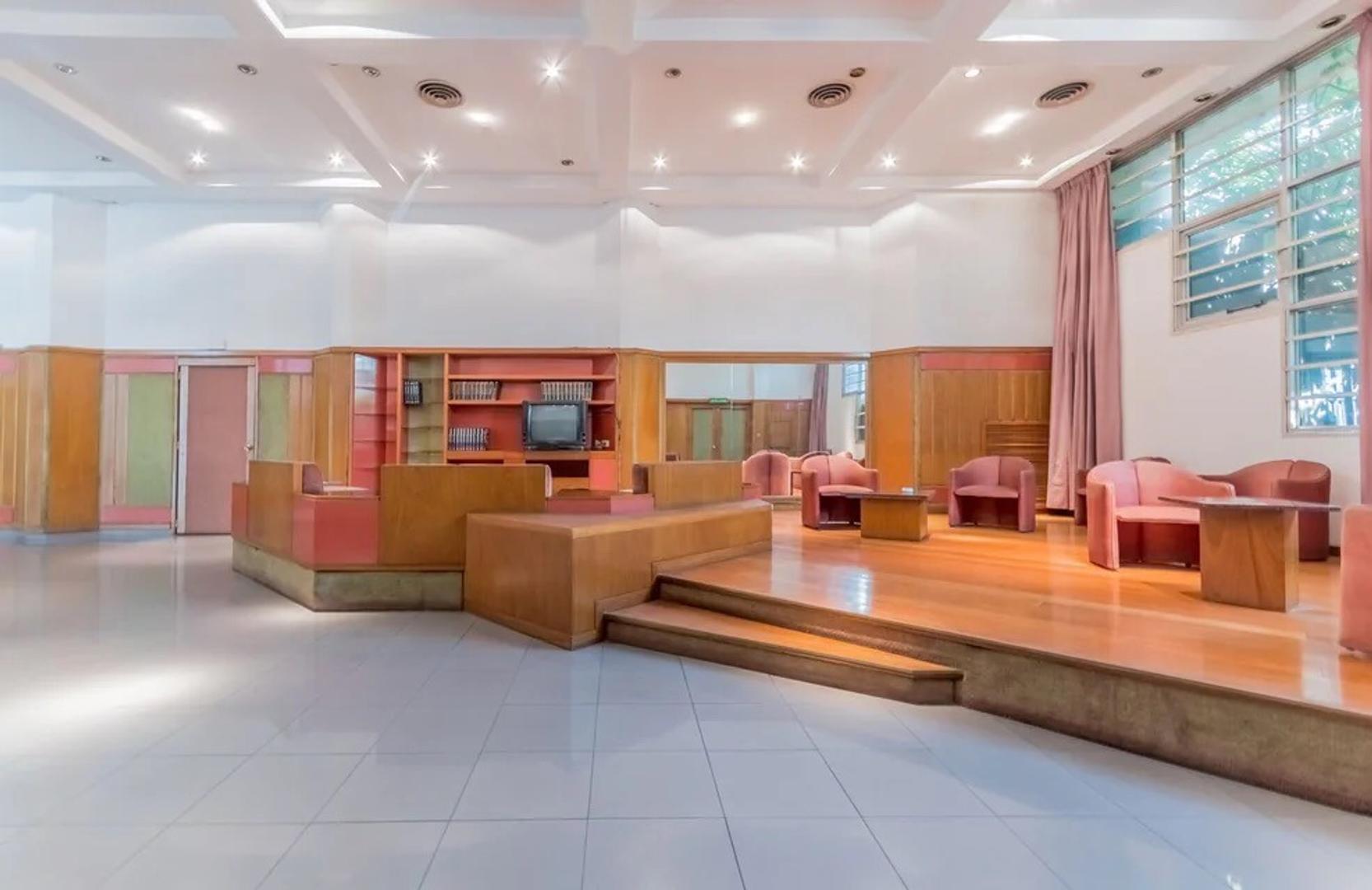 Local en Alquiler en Barracas, USD 5.000