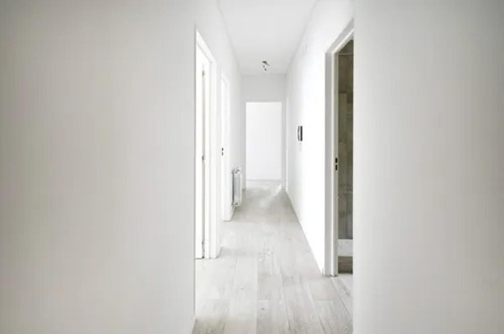 venta Casa 4 ambientes,3 dormitorios, Martínez con Jardín