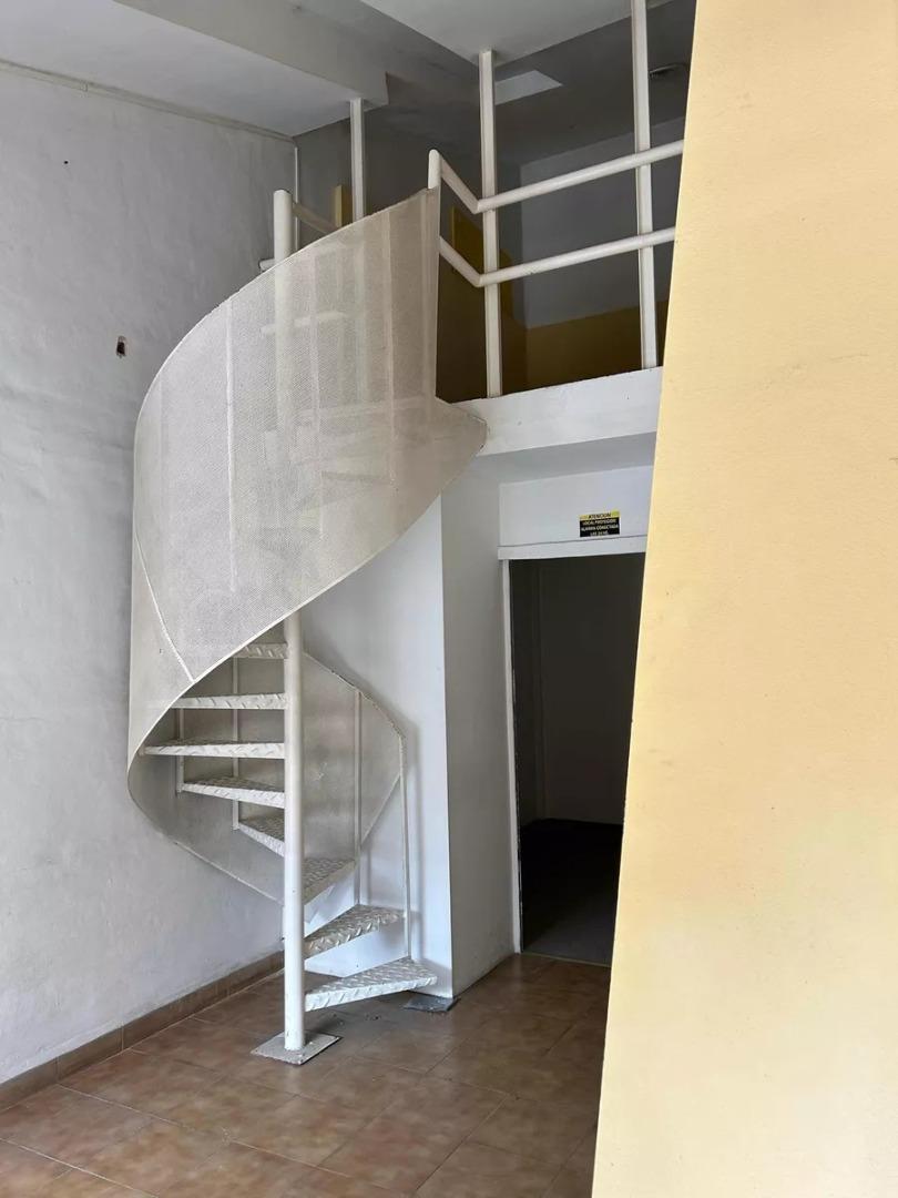 Ituzaingó Norte, Local en paseo de compras LAS CABAÑAS VENTA