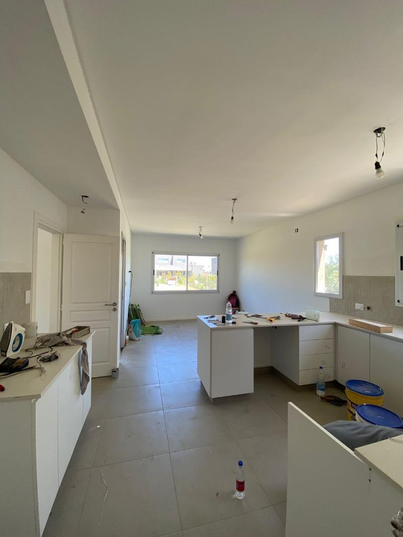 SAN GABRIEL  3 DORM -PILETA -