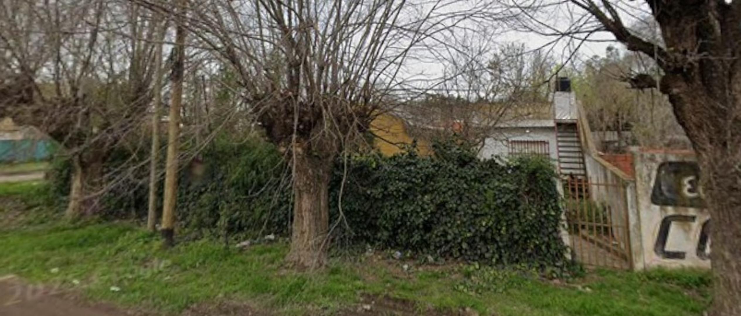 casa a refaccionar Barrio Raffo 1 dormitorio escucha ofertas